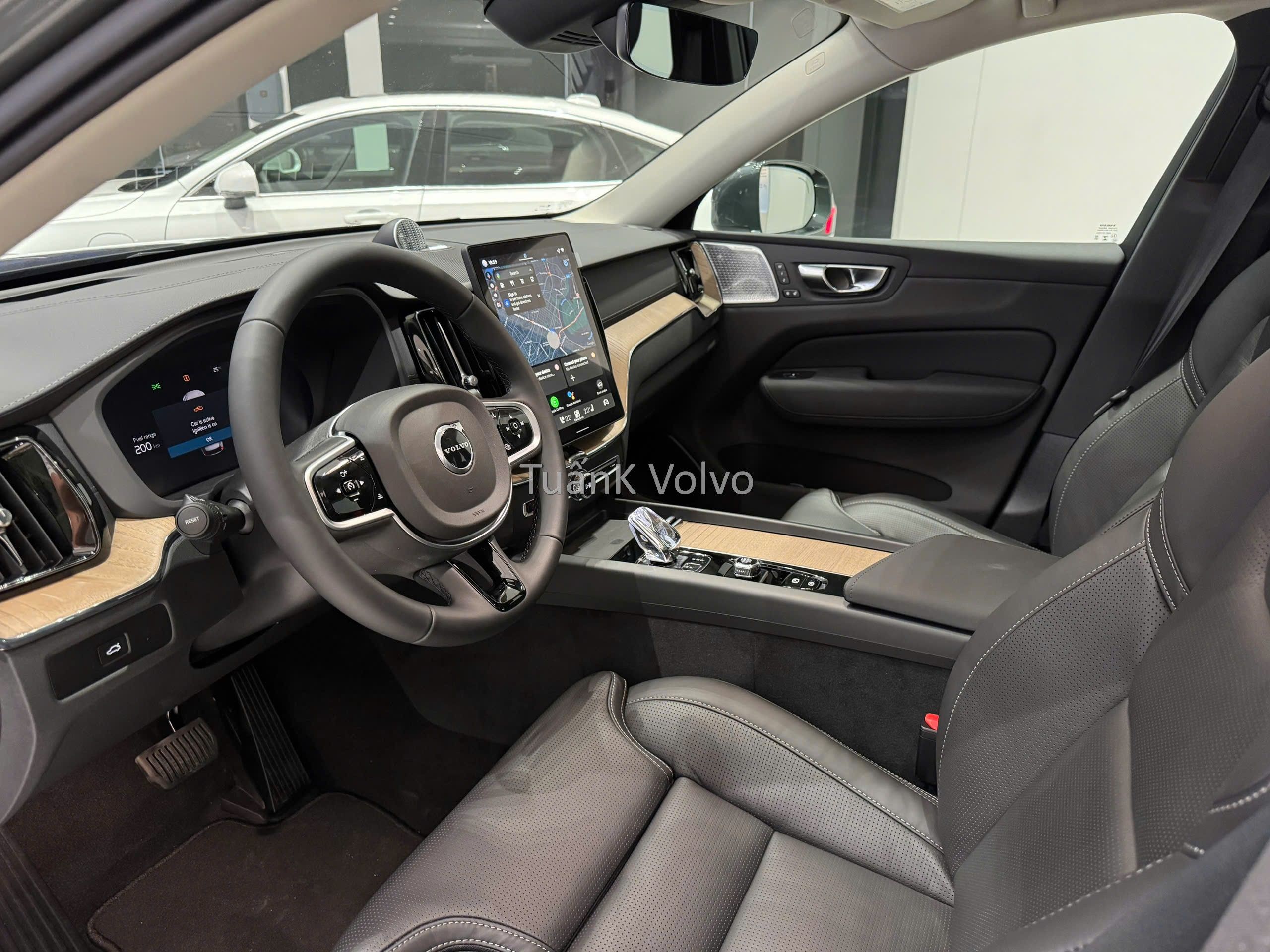 tiện nghi trên XC60 B5