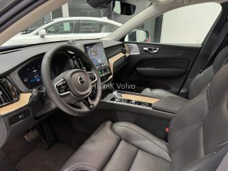 tiện nghi trên XC60 B5