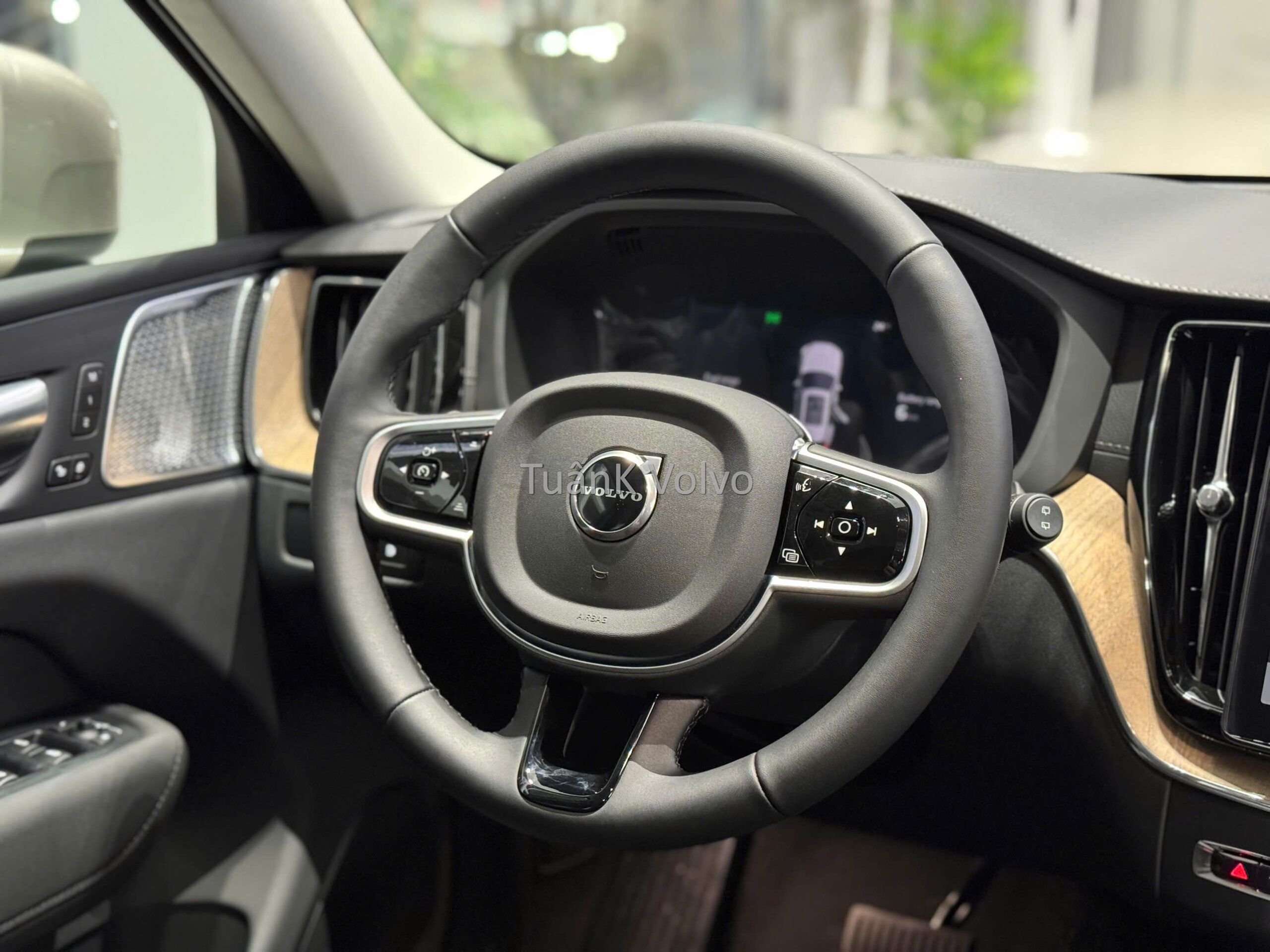 trải nghiệm lái Volvo XC60
