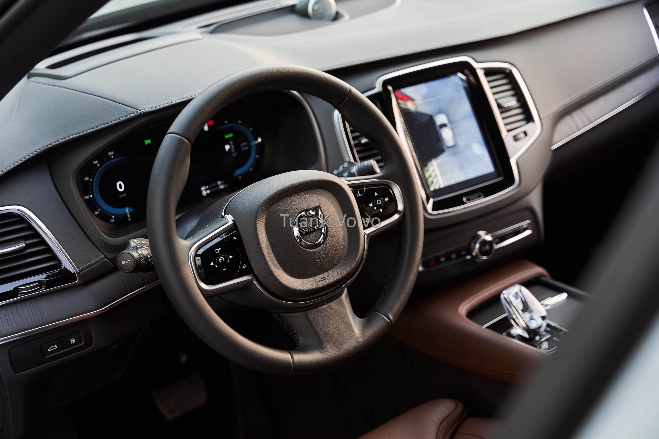 tiện nghi Volvo XC90 Plug-in Hybrid 2026