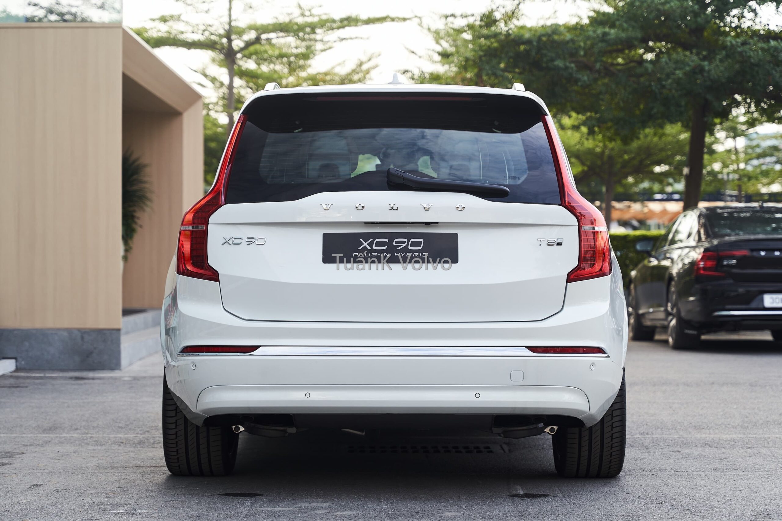 đuôi xe Volvo XC90 Plug-in Hybrid