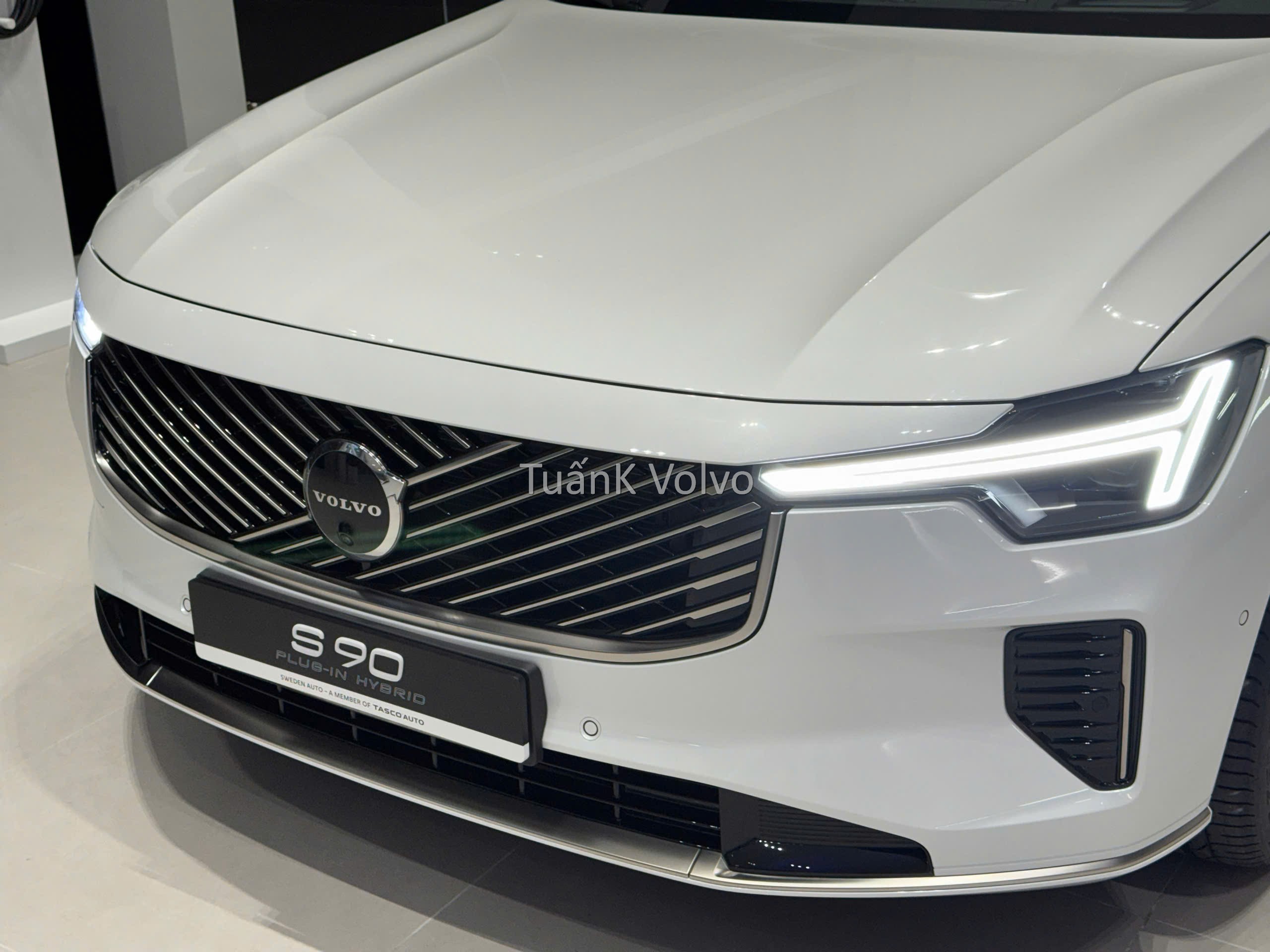 thiết kế ngoại thất S90 